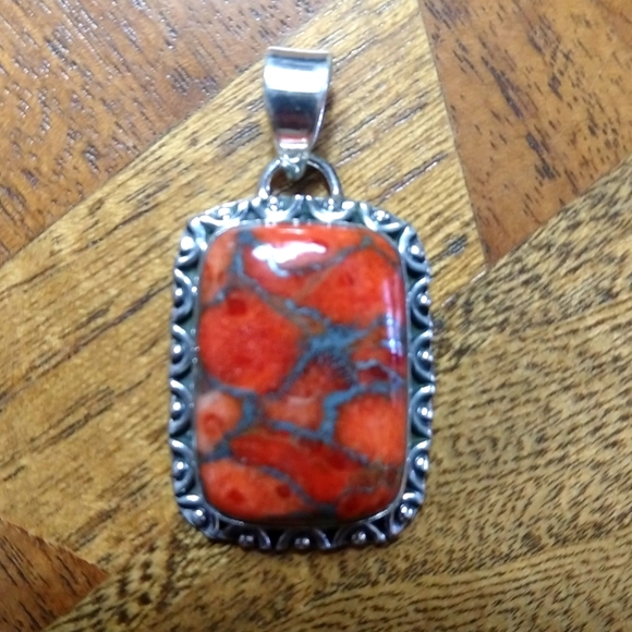 Sterling Silver Natural Red Mohave Copper Turquoise Pendant. - Picture 3 of 8